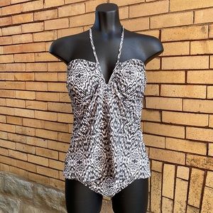 Y2k Converse One Star Black White Abstract Two-Piece Tankini – Top L / Bottom M